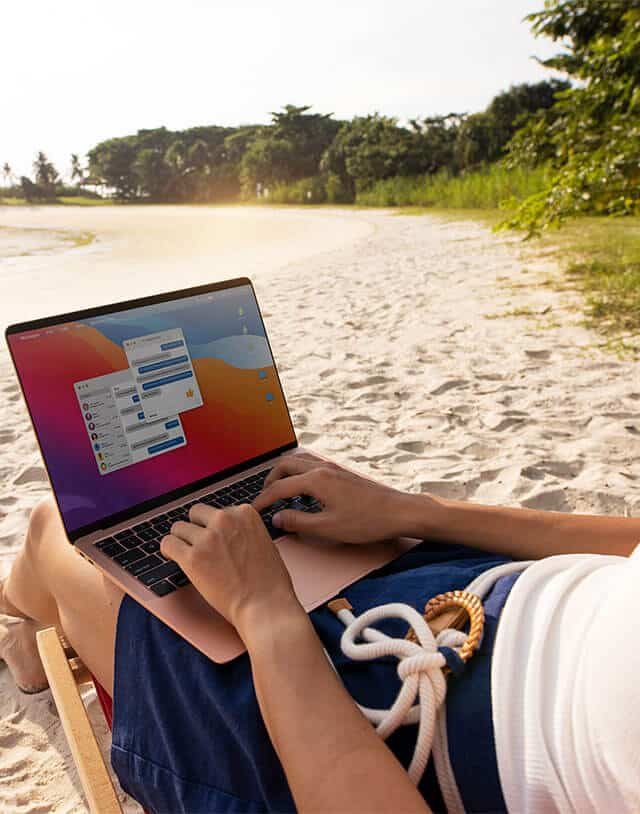 trabajando playa